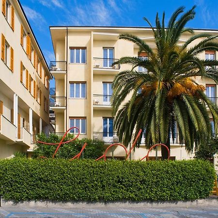 Hotel Lido Pietra Ligure Εξωτερικό φωτογραφία