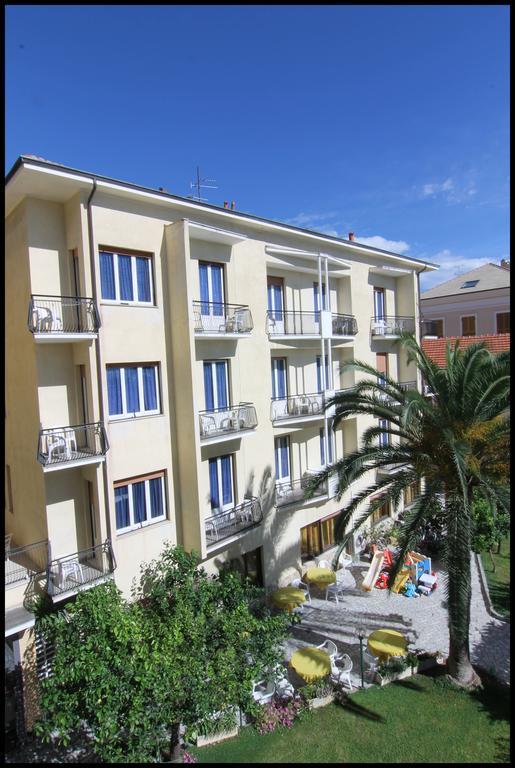 Hotel Lido Pietra Ligure Εξωτερικό φωτογραφία