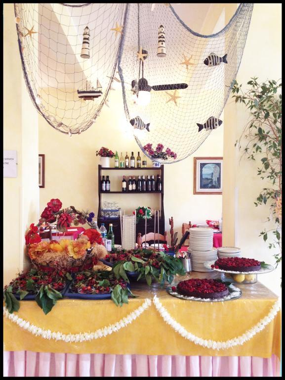 Hotel Lido Pietra Ligure Εξωτερικό φωτογραφία